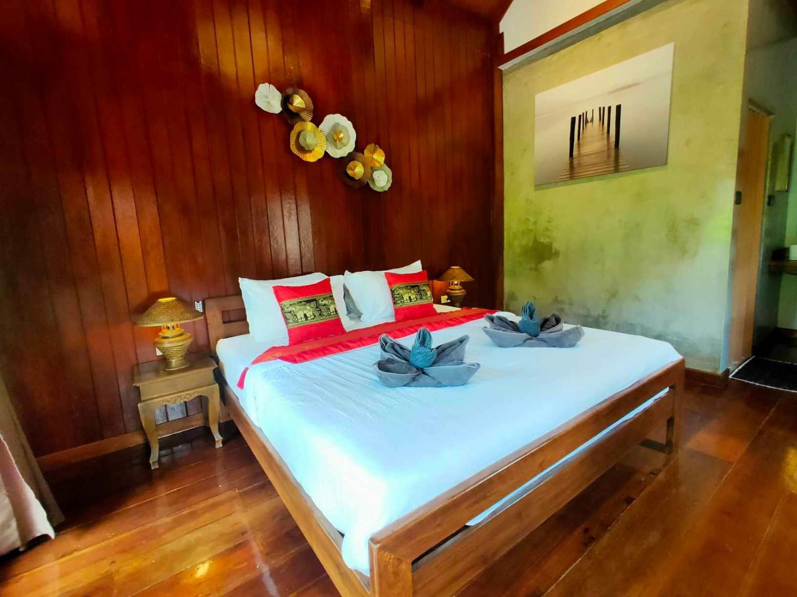 Little Rock Kohjum Hotell Koh Jum Exteriör bild